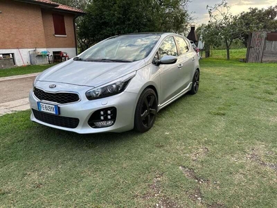 Usato 2016 Kia Ceed GT 1.6 Diesel 136 CV (14.000 €)