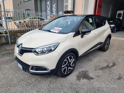 Usato 2016 Renault Captur 1.5 Diesel 90 CV (11.499 €)
