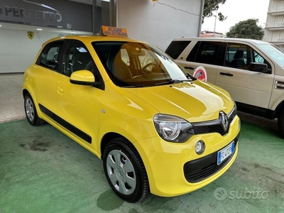 Usato 2016 Renault Twingo 1.0 Benzin 69 CV (8.499 €)