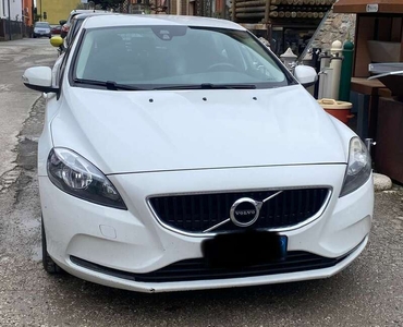 Usato 2016 Volvo V40 2.0 Diesel 120 CV (8.500 €)