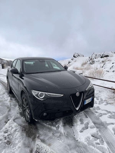 Usato 2017 Alfa Romeo Stelvio 2.1 Diesel 209 CV (23.000 €)