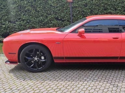 Usato 2017 Dodge Challenger 3.6 Benzin 305 CV (31.000 €)