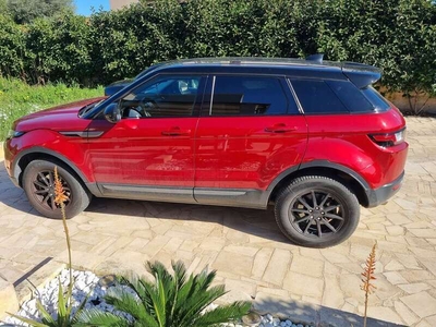 Usato 2017 Land Rover Range Rover evoque 2.0 Diesel 150 CV (25.000 €)