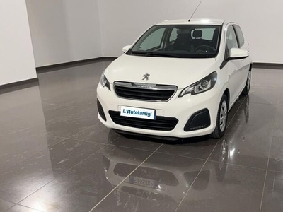 Usato 2017 Peugeot 108 1.0 Benzin 69 CV (9.490 €)