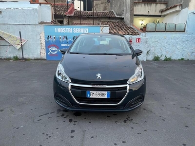 Usato 2017 Peugeot 208 1.6 Diesel 75 CV (7.990 €)