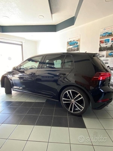 Usato 2017 VW Golf VII 2.0 Diesel 183 CV (20.000 €)