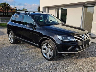 Usato 2017 VW Touareg 3.0 Diesel 204 CV (26.500 €)