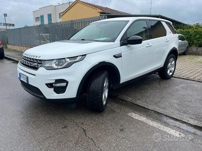 Usato 2018 Land Rover Discovery Sport 2.0 Diesel 150 CV (14.900 €)