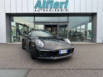 Usato 2018 Porsche 911 Carrera 4 Cabriolet 3.0 Benzin 450 CV (132.000 €)