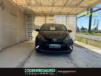 Usato 2018 Toyota Aygo 1.0 Benzin 69 CV (10.500 €)