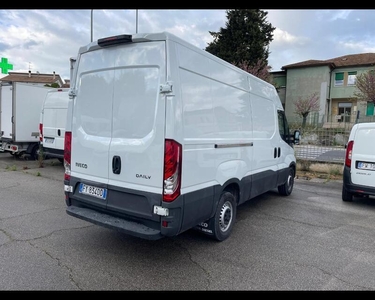 Usato 2019 Iveco Daily 2.3 Diesel 156 CV (22.541 €)