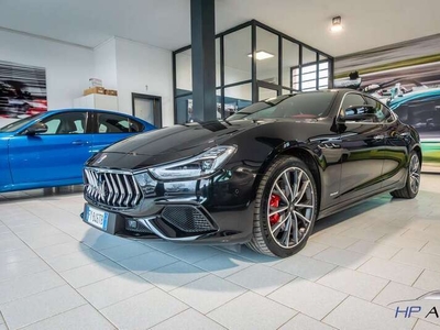 Usato 2019 Maserati Ghibli 3.0 Benzin 349 CV (44.990 €)