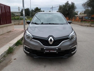 Usato 2019 Renault Captur 0.9 Benzin 90 CV (12.700 €)