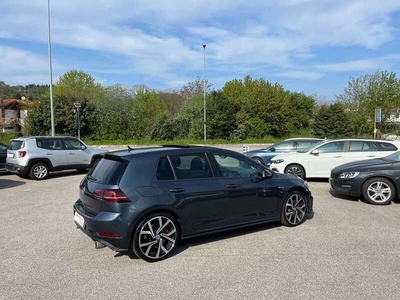 Usato 2019 VW Golf 2.0 Benzin 245 CV (21.500 €)