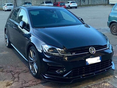 Usato 2019 VW Golf VII 2.0 Benzin 300 CV (38.000 €)