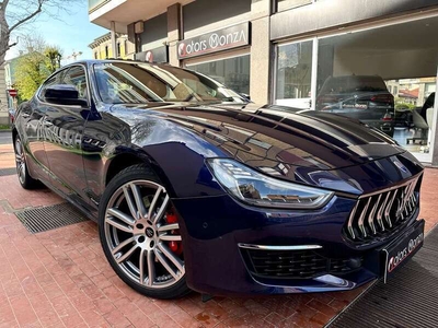 Usato 2020 Maserati Ghibli 3.0 Diesel 275 CV (53.900 €)