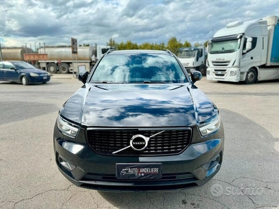 Usato 2020 Volvo XC40 2.0 Diesel 190 CV (26.500 €)