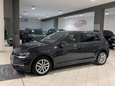 Usato 2020 VW Golf 1.6 Diesel 116 CV (15.990 €)