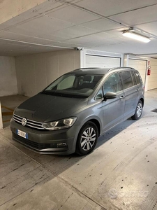 Usato 2020 VW Touran Diesel (25.000 €)