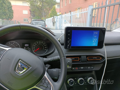 Usato 2021 Dacia Sandero 1.0 Benzin 90 CV (15.500 €)