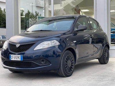 Usato 2021 Lancia Ypsilon El_Hybrid (11.900 €)