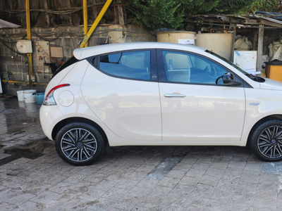 Usato 2021 Lancia Ypsilon El_Hybrid (13.000 €)