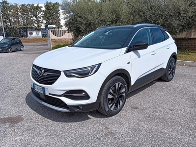 Usato 2021 Opel Grandland X 1.2 Benzin 131 CV (21.000 €)