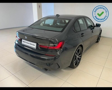 Usato 2022 BMW 318 2.0 Diesel 150 CV (42.500 €)