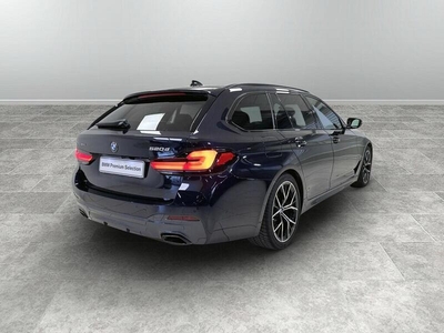 Usato 2022 BMW 520 2.0 El_Hybrid 190 CV (41.900 €)