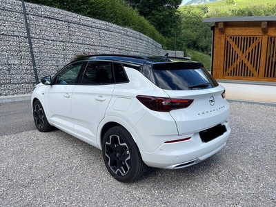 Usato 2022 Opel Grandland X 1.6 El_Hybrid 181 CV (29.000 €)