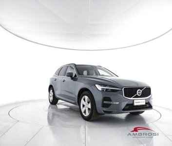 Usato 2022 Volvo XC60 2.0 El 197 CV (36.900 €)