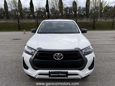 Usato 2024 Toyota HiLux 2.4 Diesel 150 CV (34.000 €)