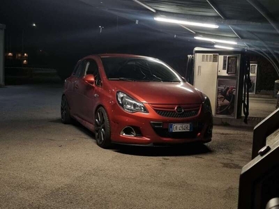 Venduto Opel Corsa 3p 1.6 turbo Opc N. - auto usate in vendita