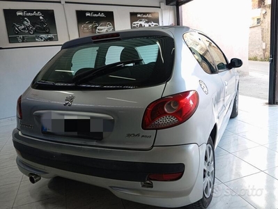 Venduto Peugeot 206 1.1 benzina 2009 . - auto usate in vendita