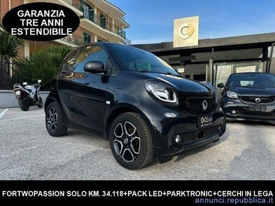 Smart ForTwo 70 1.0 PASSION TWINAMIC+PACK LED+PARKTRONIC Caserta