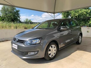 2014 VOLKSWAGEN Polo