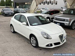 ALFA ROMEO - Giulietta - 1.6 JTDm-2 120 CV Distinctive