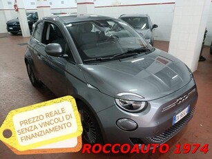 FIAT 500e ICON PLUS 3+1 42 kWh ´´KM ZERO´´ GARANZIA 2026 Elettrica