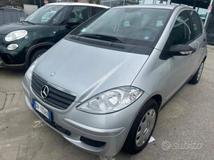 MERCEDES-BENZ A 150 a Classic Basic Benzina