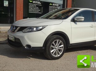 NISSAN Qashqai 1.6 dCi 4WD Tekna Usata