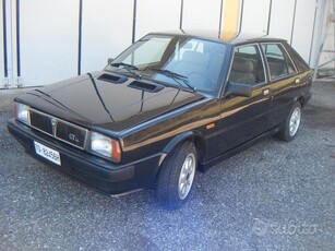 Usato 1988 Lancia Delta Benzin (6.500 €)