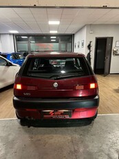 Usato 1998 Alfa Romeo 145 1.4 Benzin 103 CV (2.999 €)