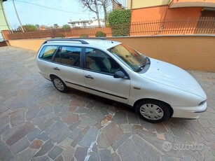 Usato 2001 Fiat Marea 1.6 Benzin 103 CV (2.500 €)