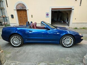 Usato 2002 Maserati Spyder 4.2 Benzin 390 CV (88.000 €)