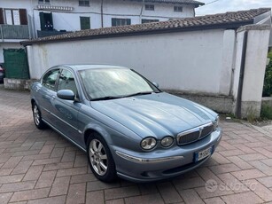 Usato 2004 Jaguar X-type 2.5 LPG_Hybrid 194 CV (3.990 €)