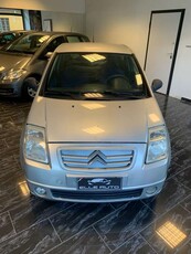 Usato 2006 Citroën C2 1.1 Benzin 60 CV (2.900 €)