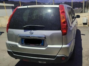 Usato 2007 Nissan X-Trail 2.0 Diesel 173 CV (2.800 €)