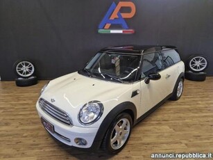 Usato 2008 Mini Cooper Clubman 1.6 Benzin 120 CV (4.490 €)