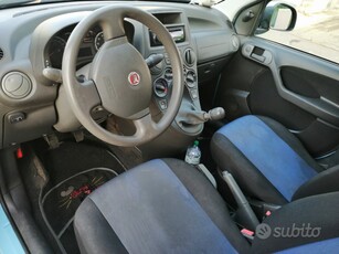 Usato 2011 Fiat Panda 1.2 Benzin 69 CV (3.300 €)