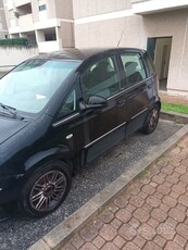 Usato 2011 Lancia Musa 1.2 Diesel 90 CV (3.500 €)